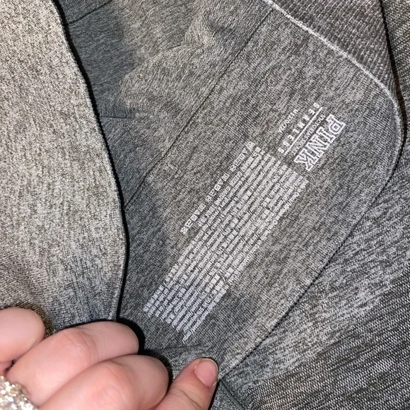 PINK seamless leggings - Picture 2 of 2